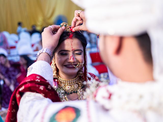 Kinjal and Paresh's wedding in Mumbai, Maharashtra 121