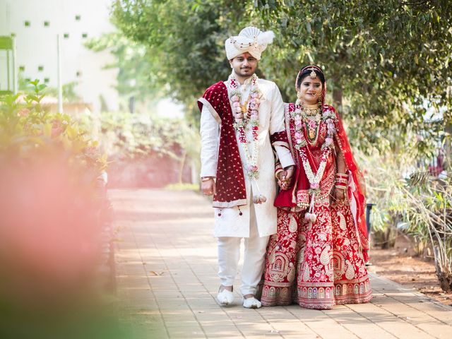Kinjal and Paresh's wedding in Mumbai, Maharashtra 133