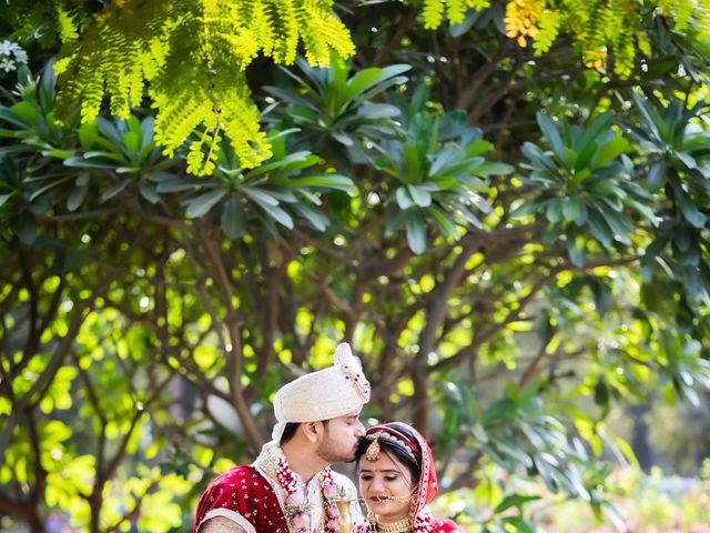 Kinjal and Paresh's wedding in Mumbai, Maharashtra 139