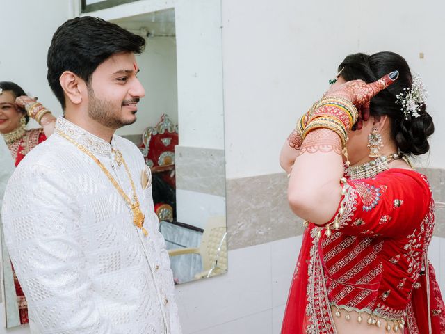 Kinjal and Paresh's wedding in Mumbai, Maharashtra 165