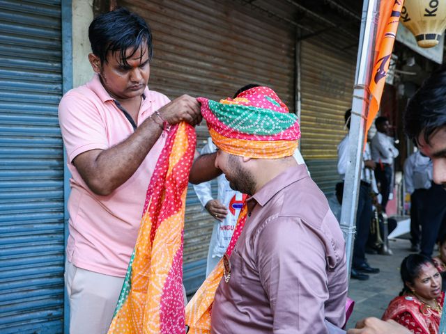Kinjal and Paresh's wedding in Mumbai, Maharashtra 184