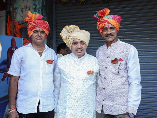 Kinjal and Paresh's wedding in Mumbai, Maharashtra 188