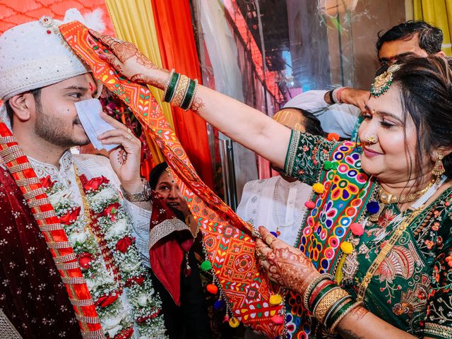 Kinjal and Paresh's wedding in Mumbai, Maharashtra 205