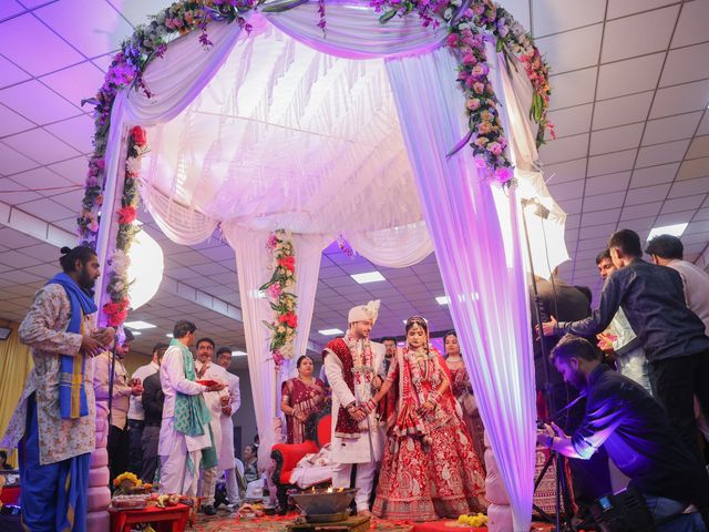 Kinjal and Paresh's wedding in Mumbai, Maharashtra 212