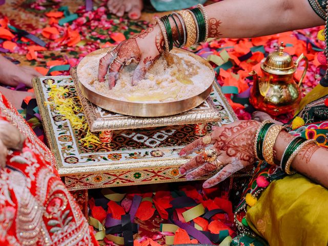 Kinjal and Paresh's wedding in Mumbai, Maharashtra 215