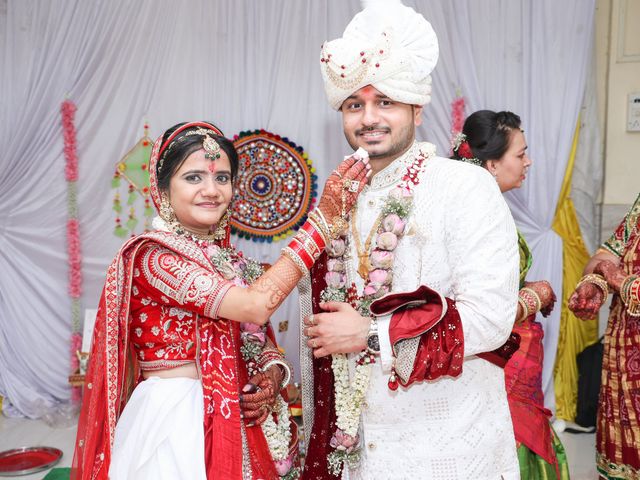 Kinjal and Paresh's wedding in Mumbai, Maharashtra 216