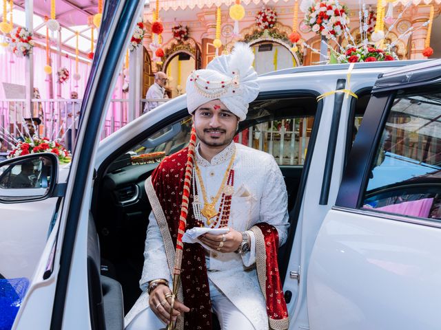 Kinjal and Paresh's wedding in Mumbai, Maharashtra 219