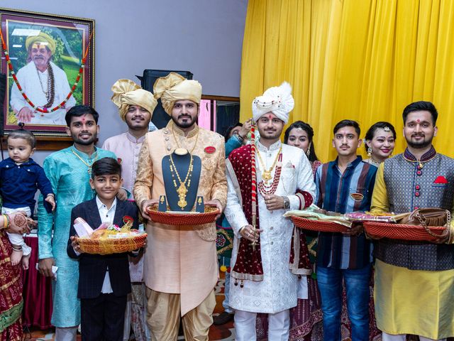 Kinjal and Paresh's wedding in Mumbai, Maharashtra 222