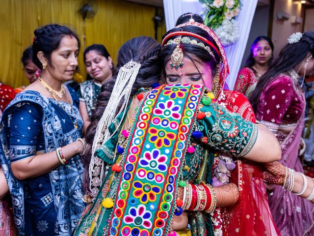 Kinjal and Paresh's wedding in Mumbai, Maharashtra 255