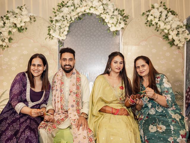 Parekshi and Paras's wedding in Dausa, Rajasthan 25