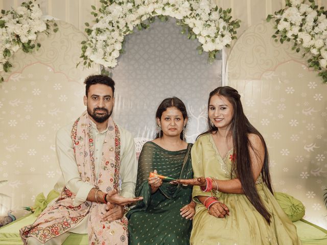 Parekshi and Paras's wedding in Dausa, Rajasthan 31