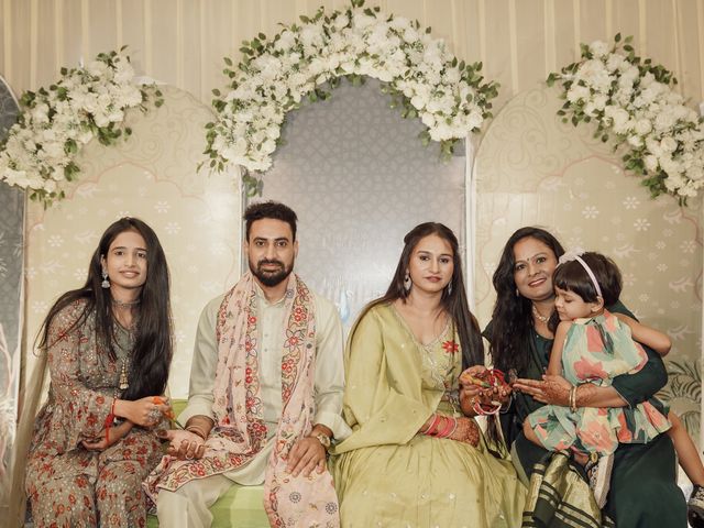 Parekshi and Paras's wedding in Dausa, Rajasthan 32