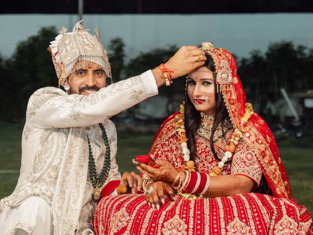Parekshi and Paras's wedding in Dausa, Rajasthan 49