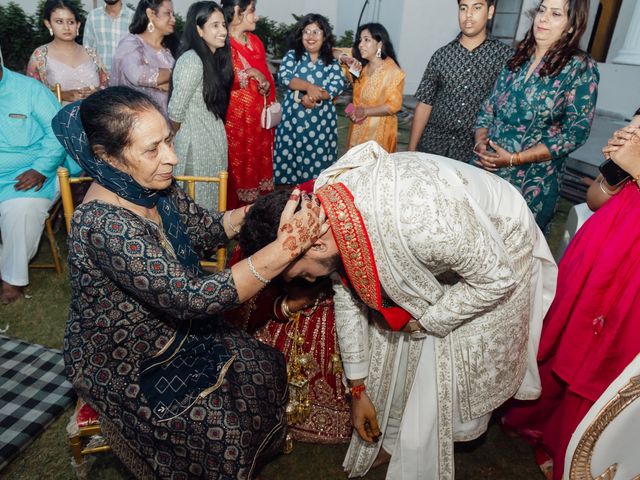 Parekshi and Paras's wedding in Dausa, Rajasthan 53