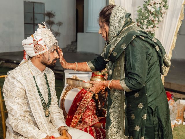 Parekshi and Paras's wedding in Dausa, Rajasthan 59