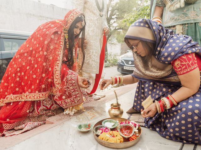 Parekshi and Paras's wedding in Dausa, Rajasthan 110