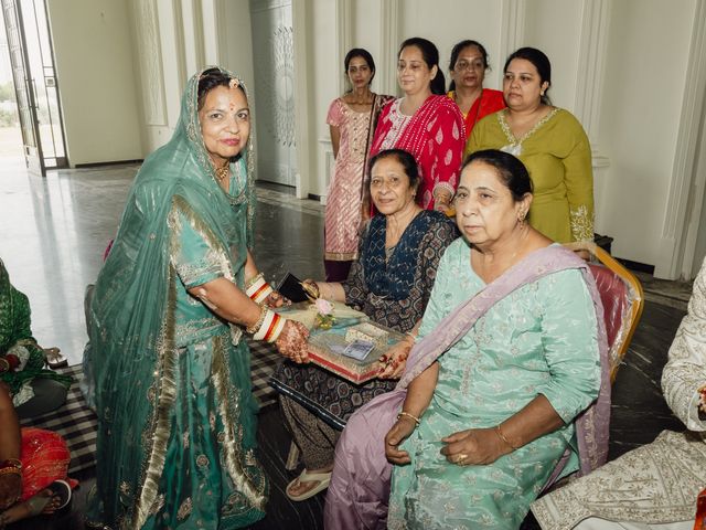 Parekshi and Paras's wedding in Dausa, Rajasthan 115