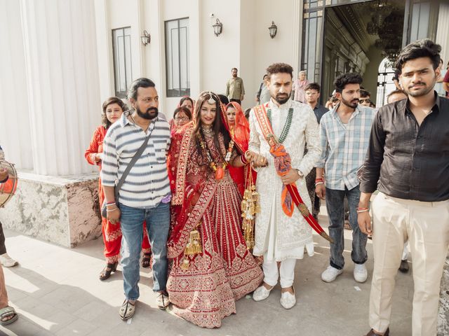 Parekshi and Paras's wedding in Dausa, Rajasthan 117