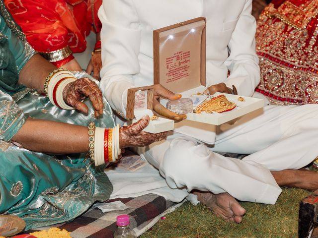 Parekshi and Paras's wedding in Dausa, Rajasthan 289
