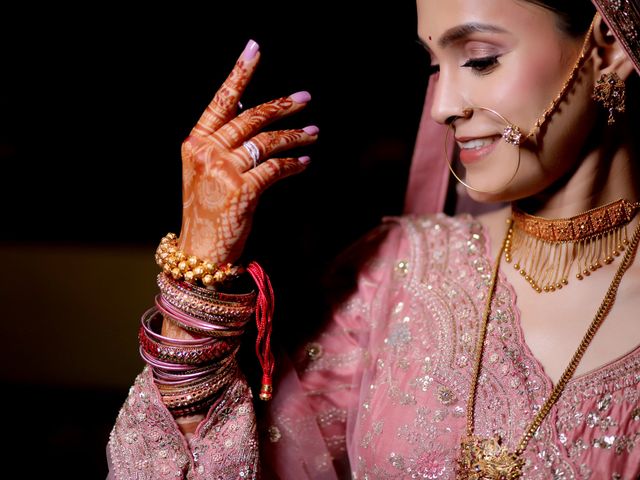 Prachi and Anunay's wedding in Dwarka, Delhi NCR 8