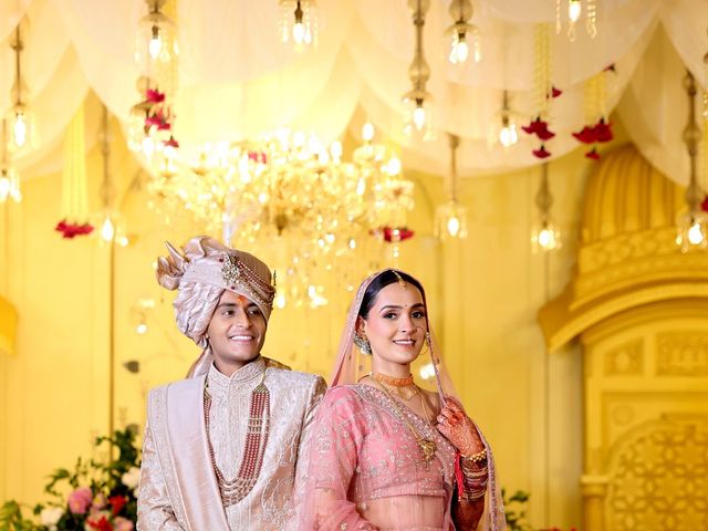 Prachi and Anunay's wedding in Dwarka, Delhi NCR 13