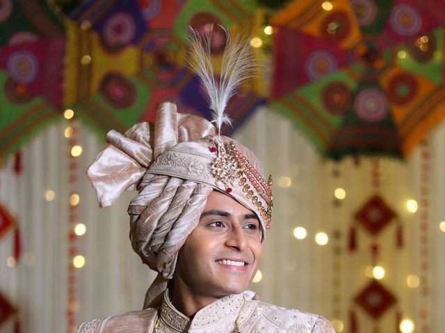 Prachi and Anunay's wedding in Dwarka, Delhi NCR 23