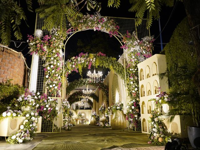 Prachi and Anunay's wedding in Dwarka, Delhi NCR 27