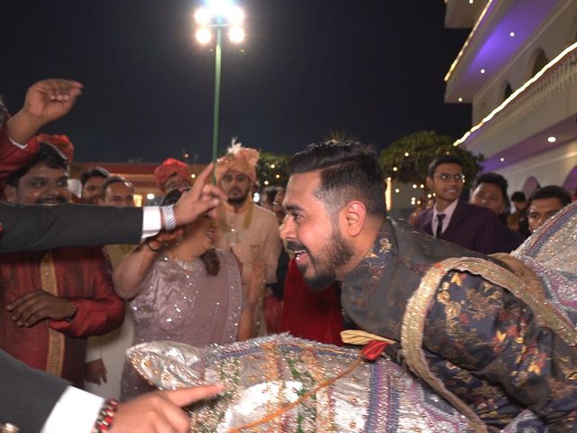 Ravi and Shubhi&apos;s wedding in Jaipur, Rajasthan 27