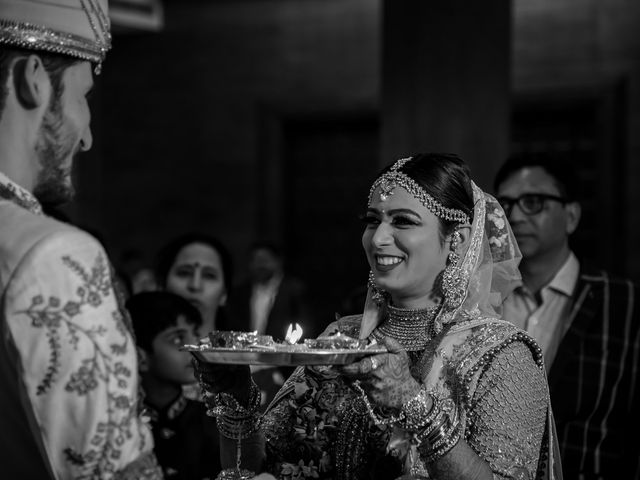 Shruti and Aryan&apos;s wedding in Zirakpur, Chandigarh 13