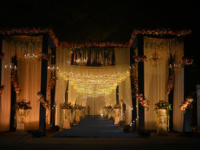 Aakansh and Jaipriya's wedding in Gorakhpur, Uttar Pradesh 15