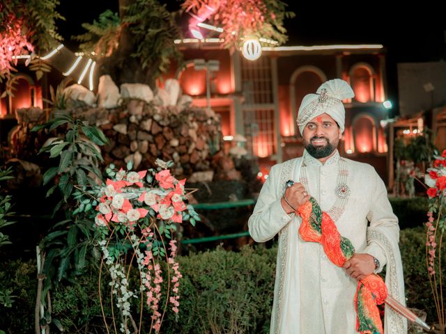 Riya and Anuj's wedding in Cuttack, Odisha 12