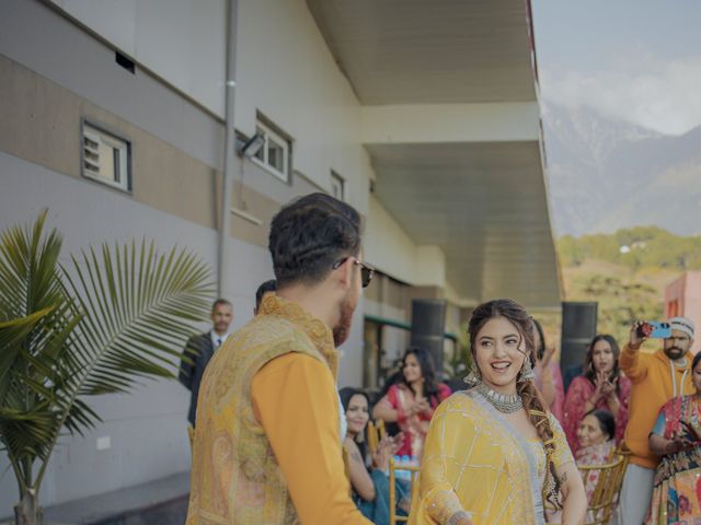 Kuhu and Archit's wedding in Kangra, Himachal Pradesh 13