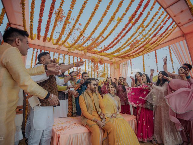 Kuhu and Archit's wedding in Kangra, Himachal Pradesh 15