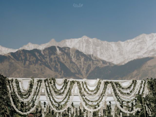 Kuhu and Archit's wedding in Kangra, Himachal Pradesh 58