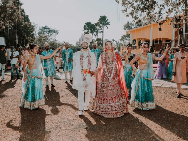 Rishab and Ashita&apos;s wedding in Pune, Maharashtra 47