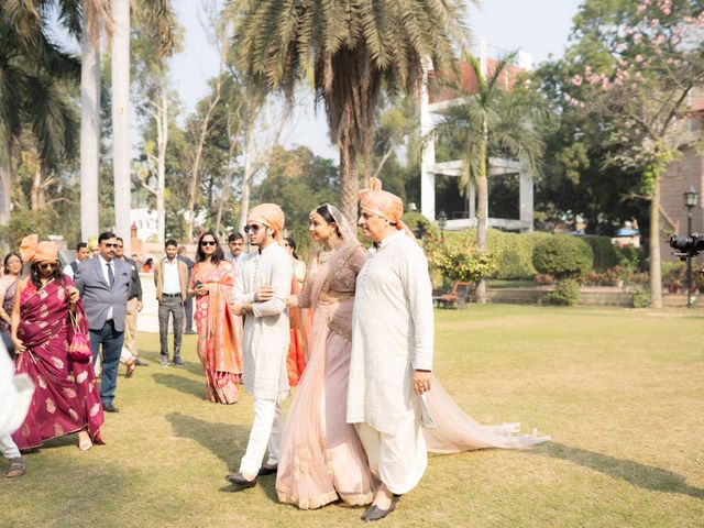 Shreya and Rahul's wedding in West Delhi, Delhi NCR 6