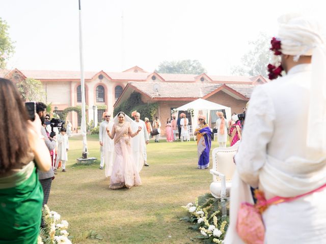 Shreya and Rahul's wedding in West Delhi, Delhi NCR 8