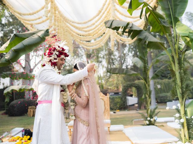 Shreya and Rahul's wedding in West Delhi, Delhi NCR 11