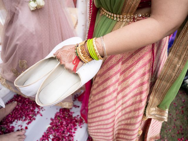 Shreya and Rahul's wedding in West Delhi, Delhi NCR 13