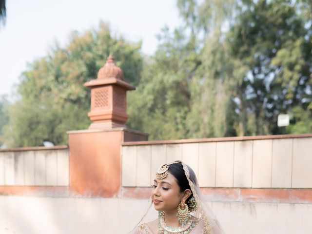 Shreya and Rahul's wedding in West Delhi, Delhi NCR 18