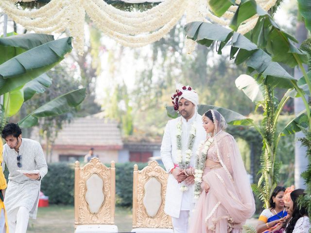 Shreya and Rahul's wedding in West Delhi, Delhi NCR 37