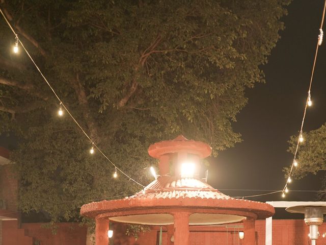 Shreya and Rahul's wedding in West Delhi, Delhi NCR 57