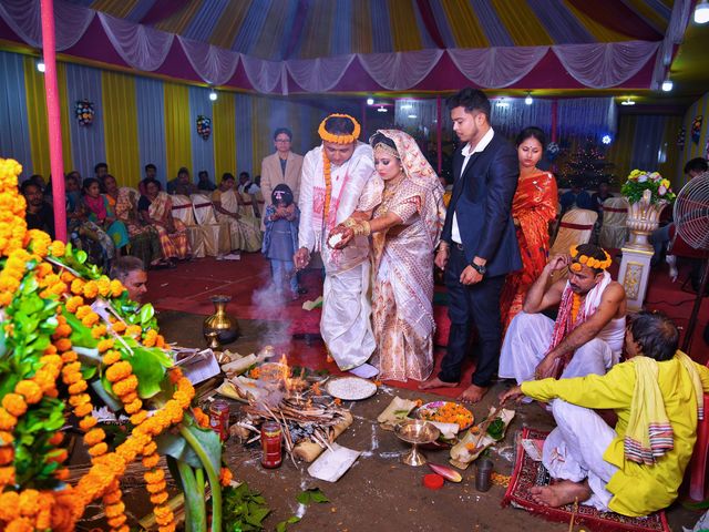 Mandipan and Lipika&apos;s wedding in Nagaon, Assam 67