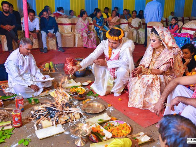 Mandipan and Lipika&apos;s wedding in Nagaon, Assam 74