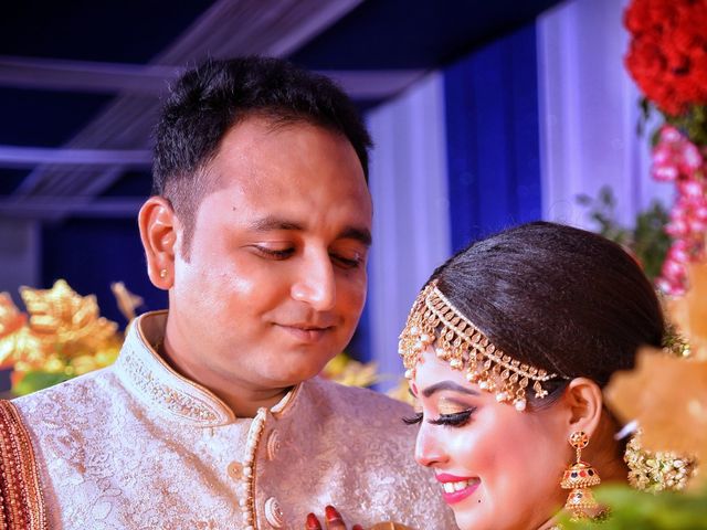 Mandipan and Lipika&apos;s wedding in Nagaon, Assam 156