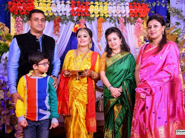 Mandipan and Lipika&apos;s wedding in Nagaon, Assam 178