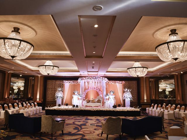 Pooja and Sandeep&apos;s wedding in Noida, Delhi NCR 30