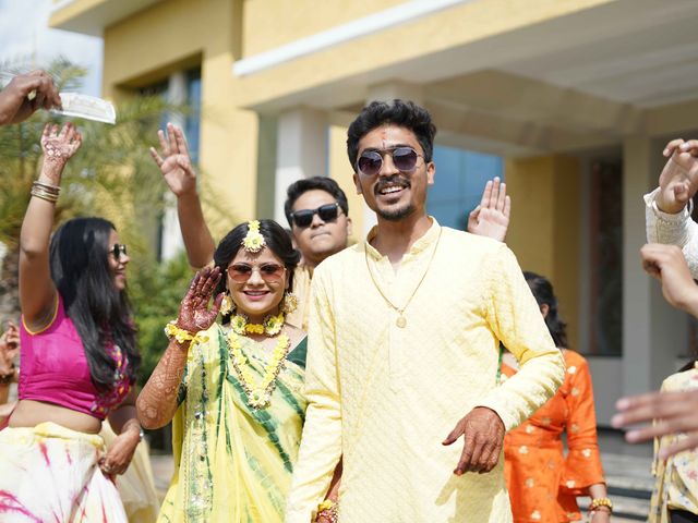Priyam and Surbhi&apos;s wedding in Mancherial, Telangana 17