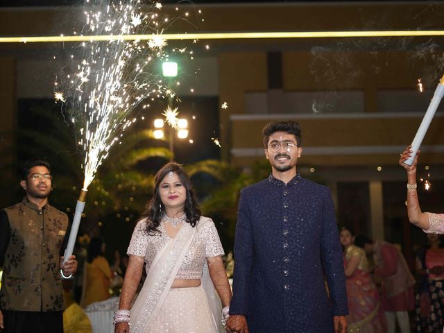 Priyam and Surbhi&apos;s wedding in Mancherial, Telangana 30