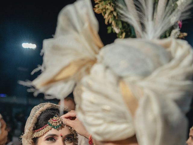 Pruthvi and Priya's wedding in Ahmedabad, Gujarat 3
